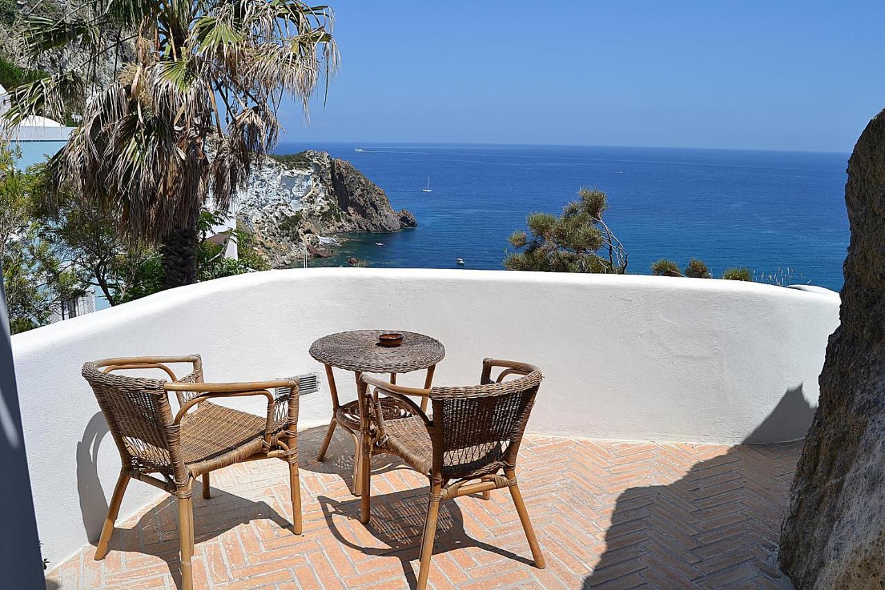 Maridea - Cave Suites Ponza Eksteriør bilde