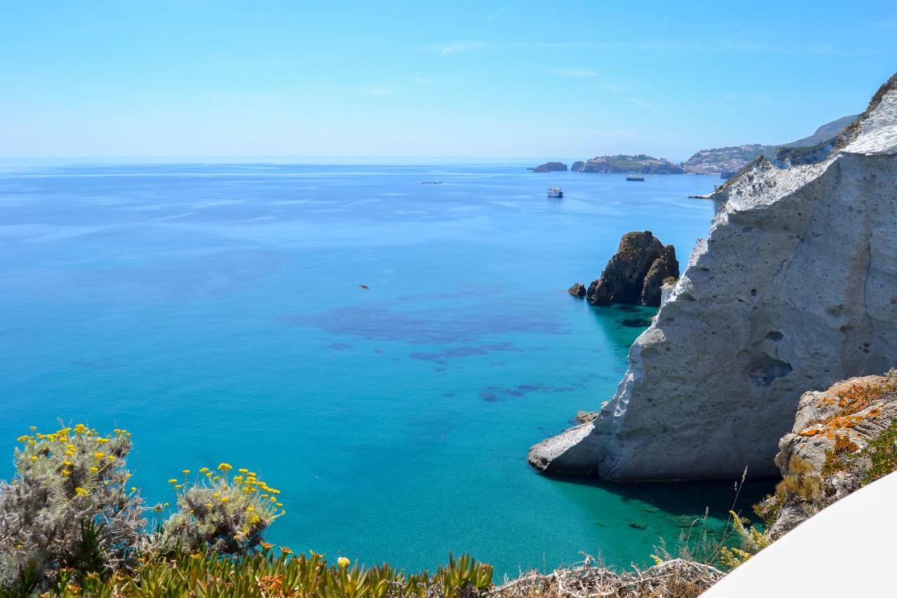 Maridea - Cave Suites Ponza Eksteriør bilde