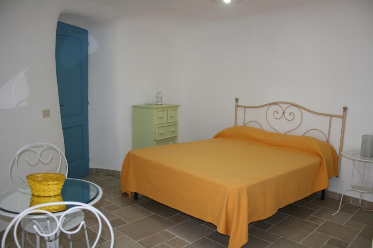 Maridea - Cave Suites Ponza Eksteriør bilde