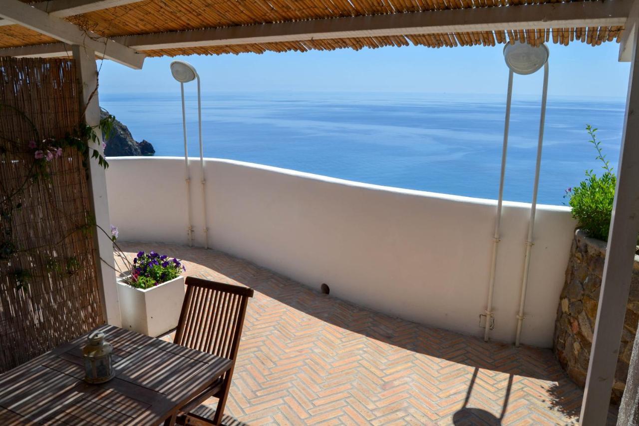 Maridea - Cave Suites Ponza Eksteriør bilde